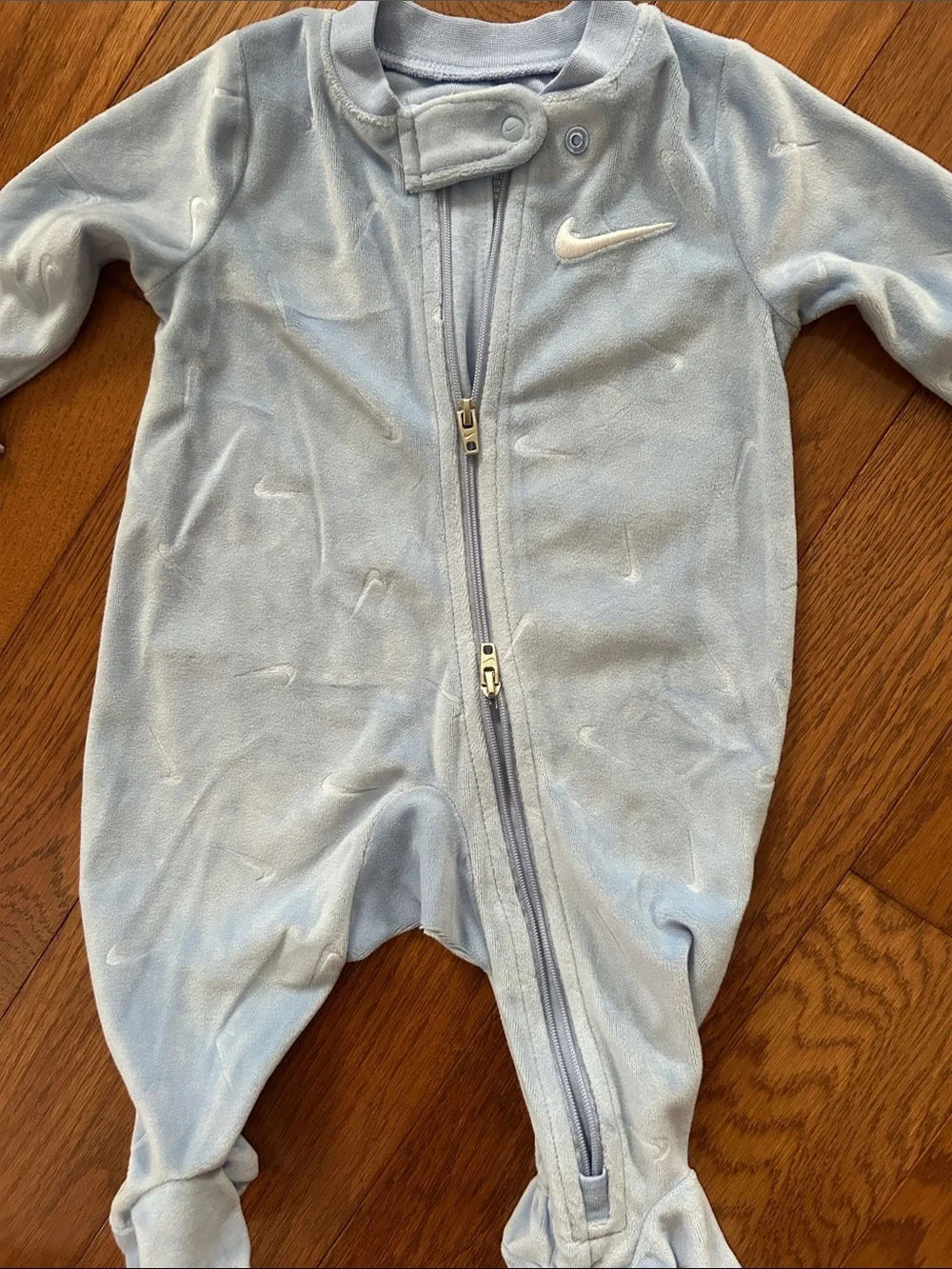 Nike Light Blue Footed Sleeper Pajamas with White Short-Sleeve Bodysuit Set 3M